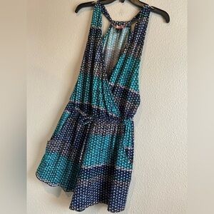 Love & Beach~Abstract Color Block~Halter Style~Short Romper~Front Pockets~Size L